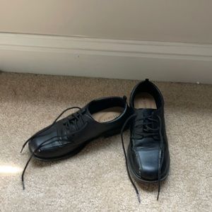 George Dress Shoes: Men size 4